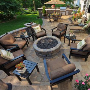 Read more about the article Turn Your Outdoor Patio into a Summer Paradise